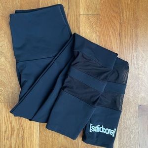 Onzie racer legging black, mesh strip at calf solidcore S/M